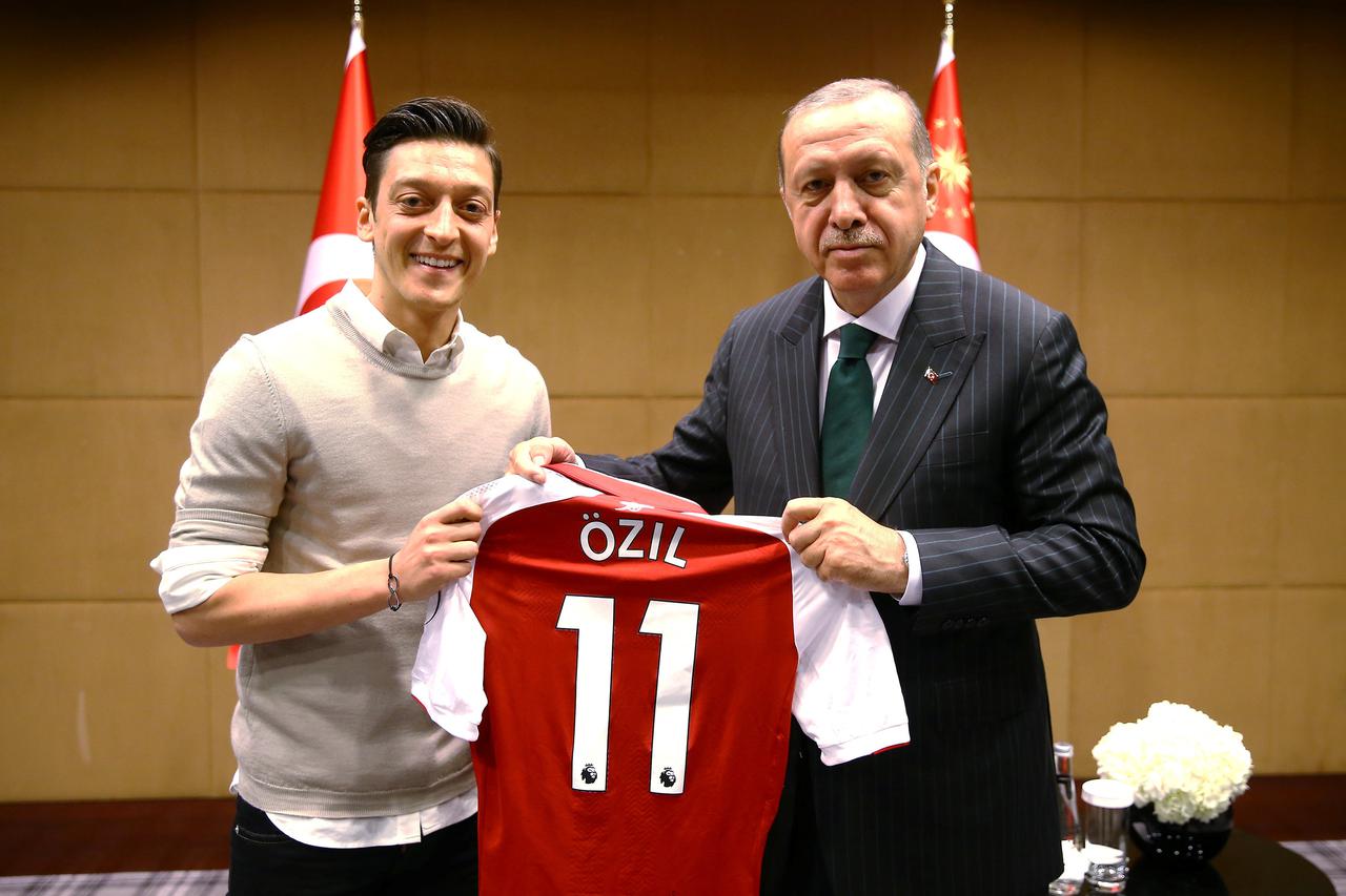 Mesut Özil