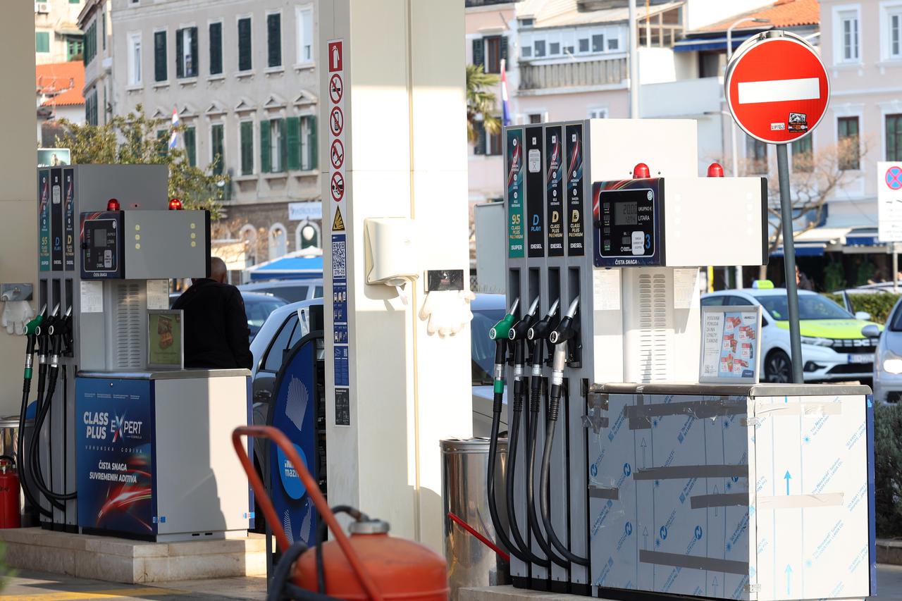 Šibenik: Mogu?e ograni?enje cijena goriva na benzinskim postajama