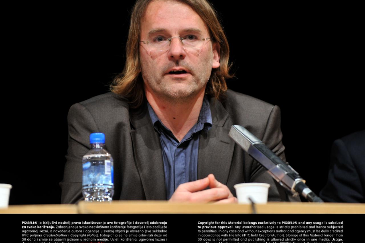 Hrvoje Hribar 