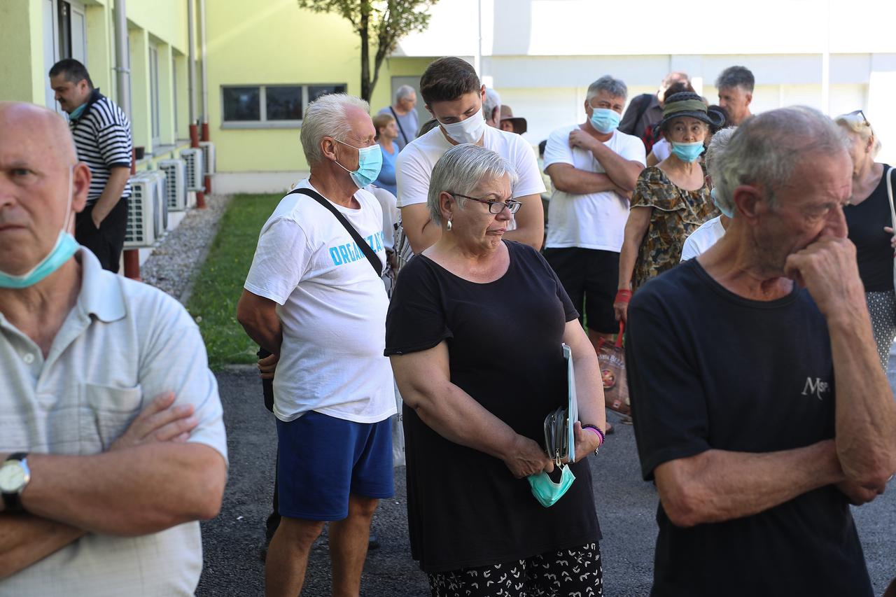Zagreb: Ministarstvo graditeljstva prikuplja zahtjeve za zbrinjavanje stradalnika u potresu