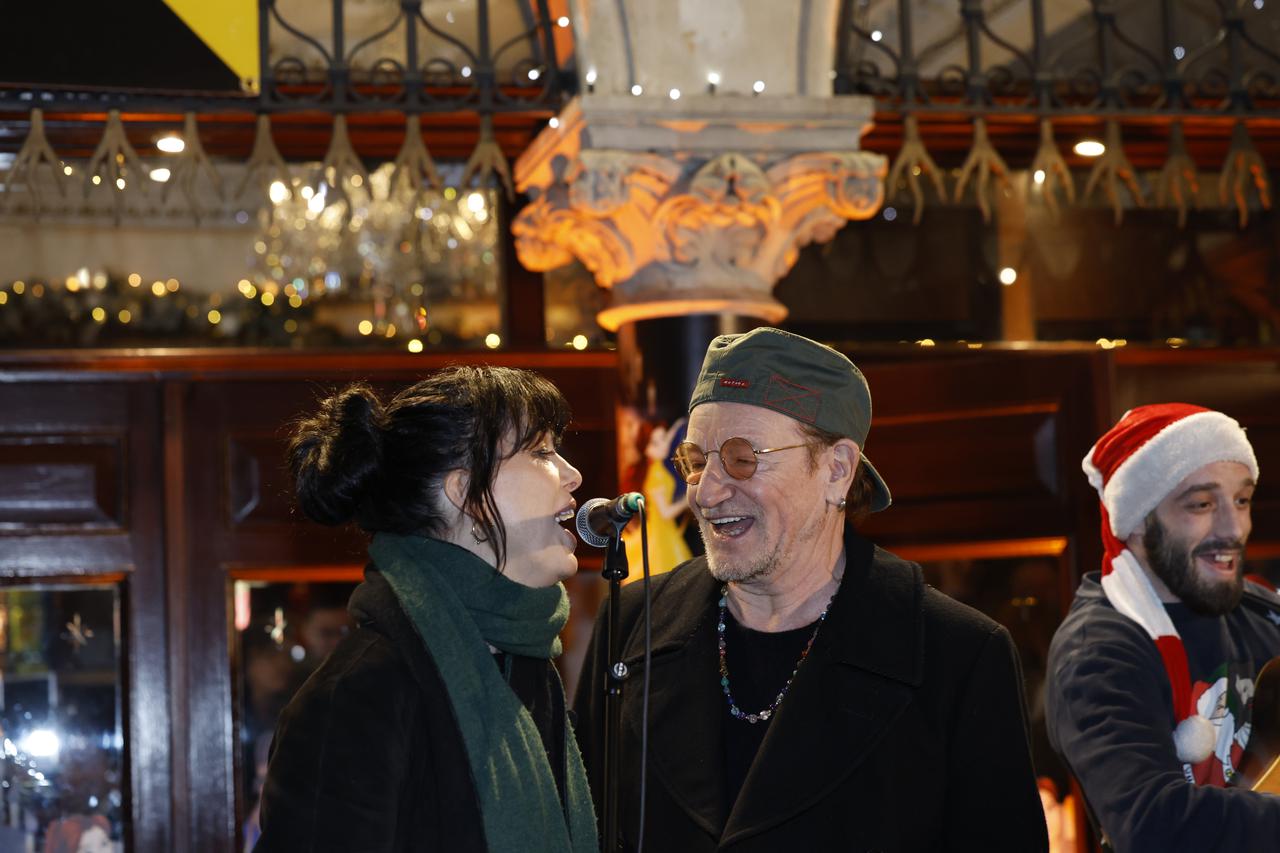 Grafton Street Christmas Eve annual busk 2025