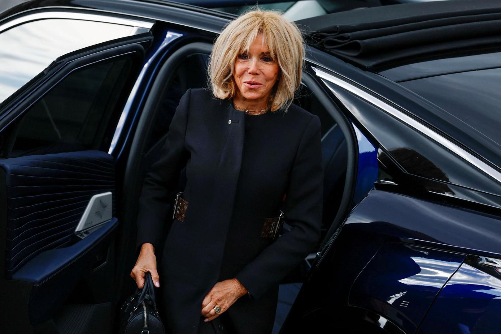 Brigitte Macron arrives at the ceremony for the 80th anniversary of VE Day or Victory in Europe Day, marking the end of World War II in Europe, in Paris, France May 8, 2025. REUTERS/Stephanie Lecocq Photo: STEPHANIE LECOCQ/REUTERS