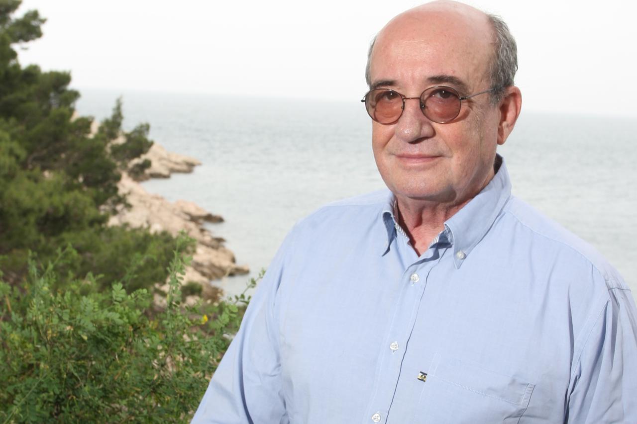 17.05.2013., Makarska - Prof. Veljko Barbieri, poznati hrvatski gastronomski strucnjak i hrvatski knjizevnik.  Photo: Ivo Cagalj/PIXSELL