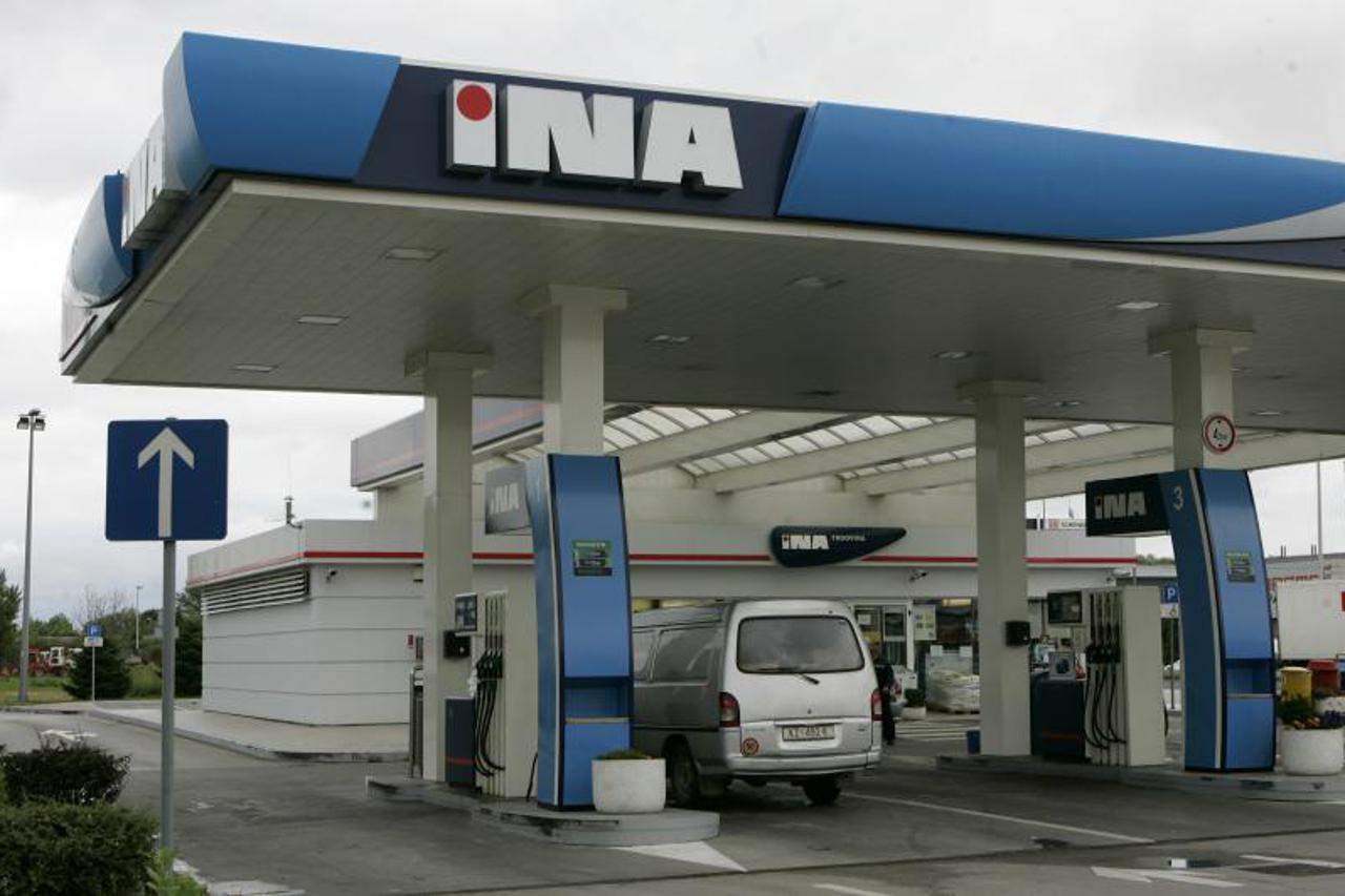INA, BENZINSKA