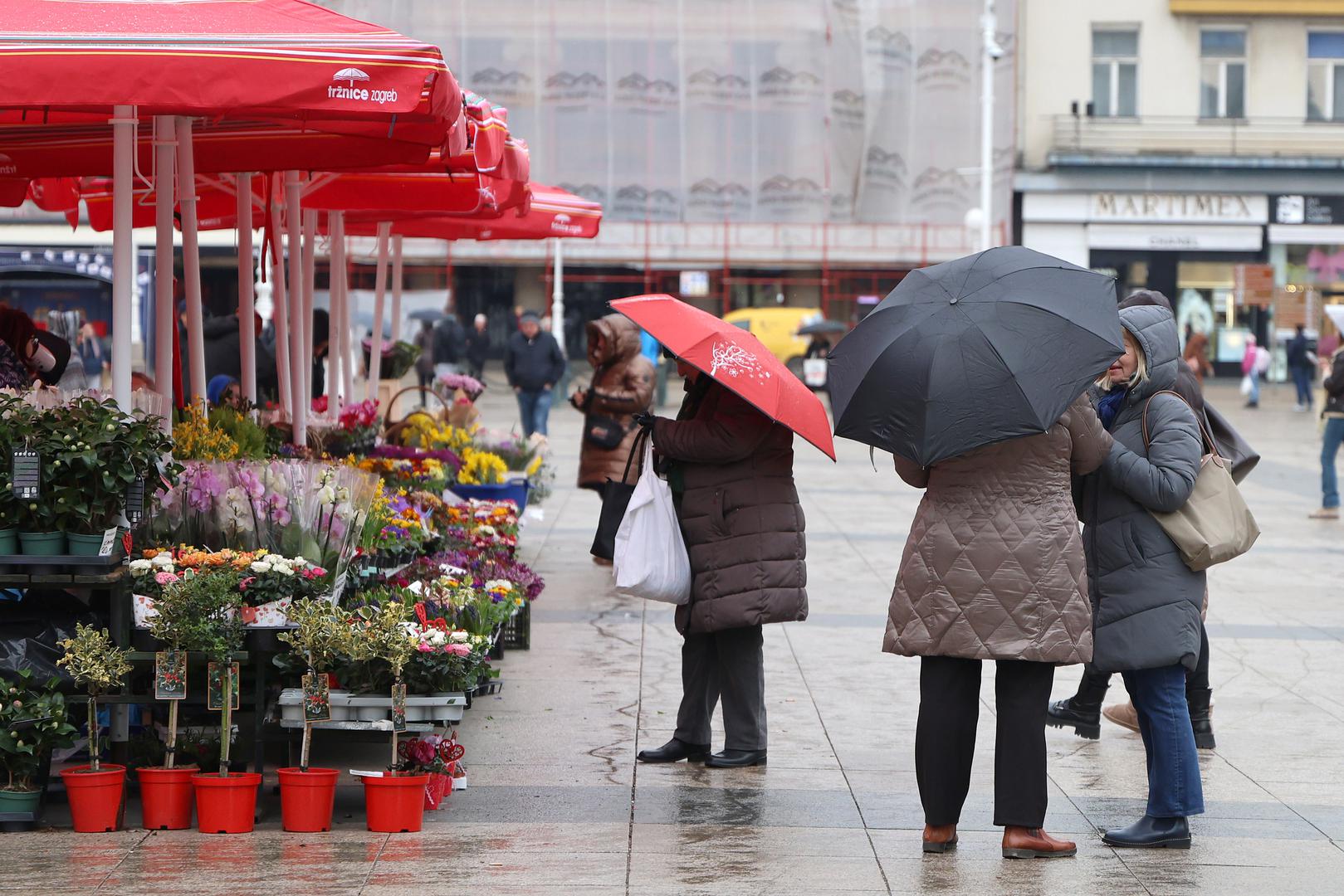Zagrepčane tako očekuje kratak predah, a u noći i ujutro ponovno mjestimice može pasti malo kiše, u okolnom gorju i susnježice i snijega, po prognozi DHMZ-a. Najniža temperatura zraka sutra će biti između -1 i 1, a najviša dnevna oko 9 °C.