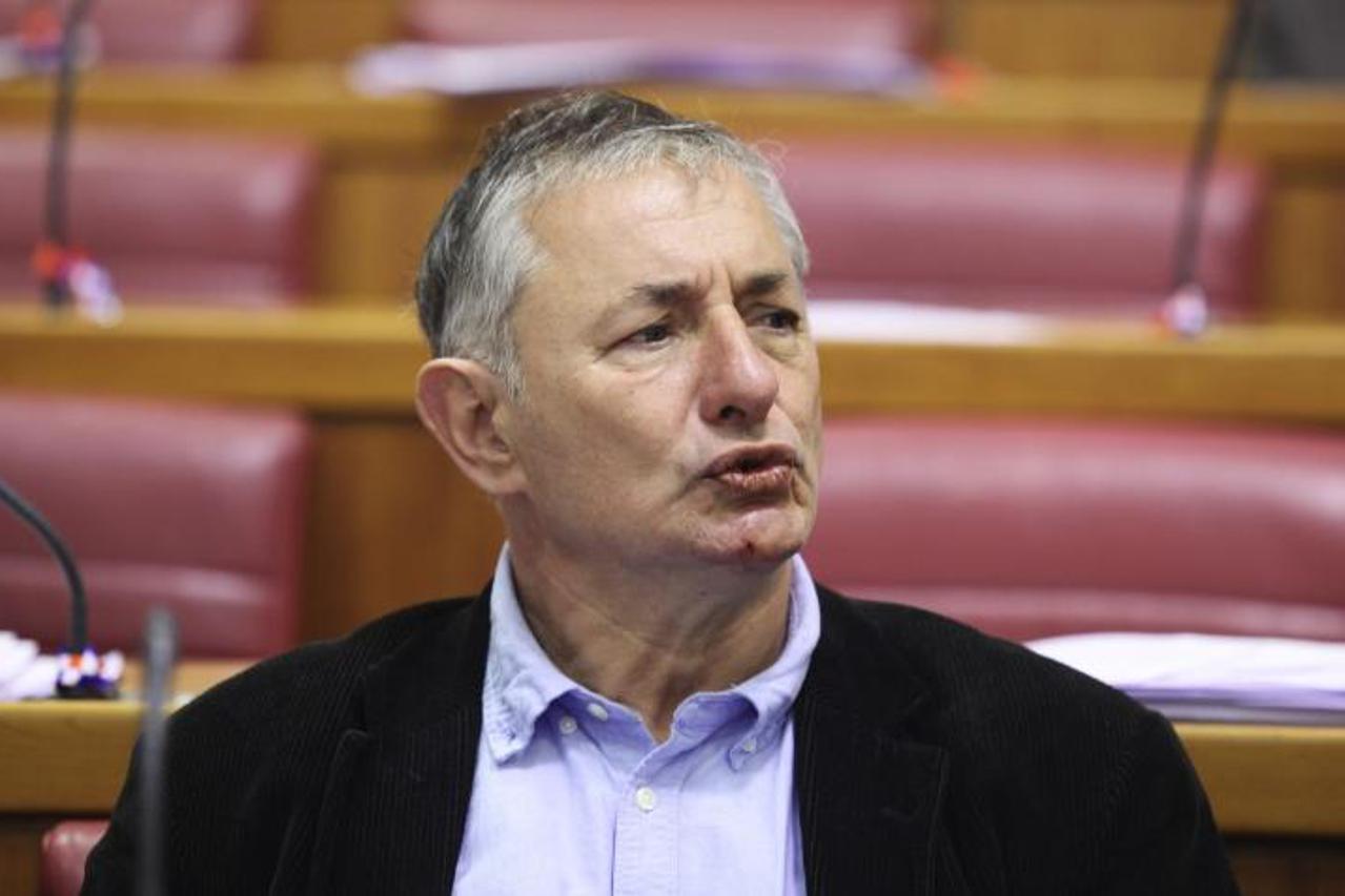 '27.04.2012., Zagreb - Raspravom o izmjenama i dopunama Zakona o javnom okupljanju Hrvatski sabor nastavio je 4. redovitu sjednicu. Josip Kregar.   Photo: Patrik Macek/PIXSELL'