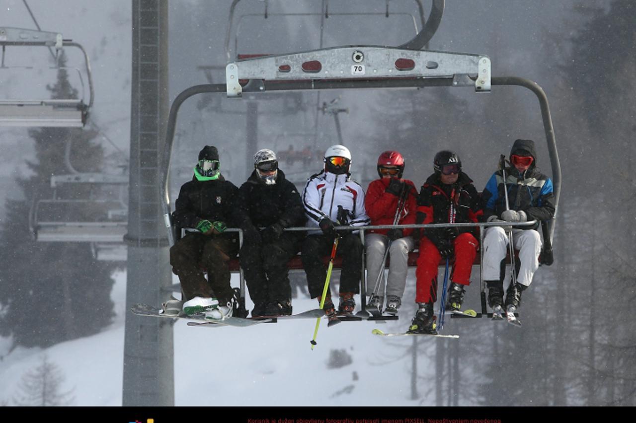 \'18.12.2010., Austrija,Nassfeld - Austrijsko skijaliste Nassfeld omiljeno je odrediste Hrvata zeljnih zimske rekreacije. Photo: Jurica Galoic/PIXSELL\'