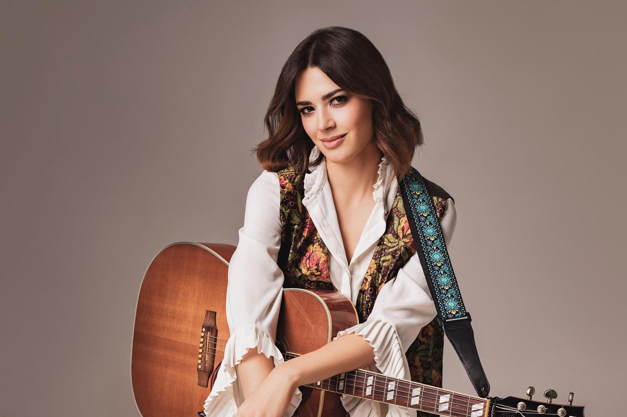 Mia Dimšić