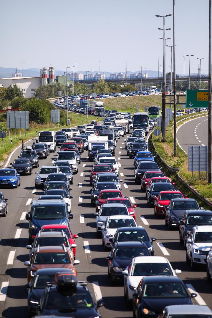 11.09.2024., Zagreb - Kilometarske guzve na prometnicama prema morskim destinacijama. Photo: Emica Elvedji/PIXSELL