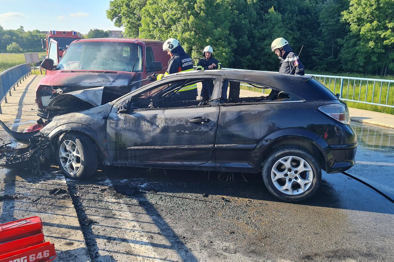 Požar u sudaru kod Garešnice