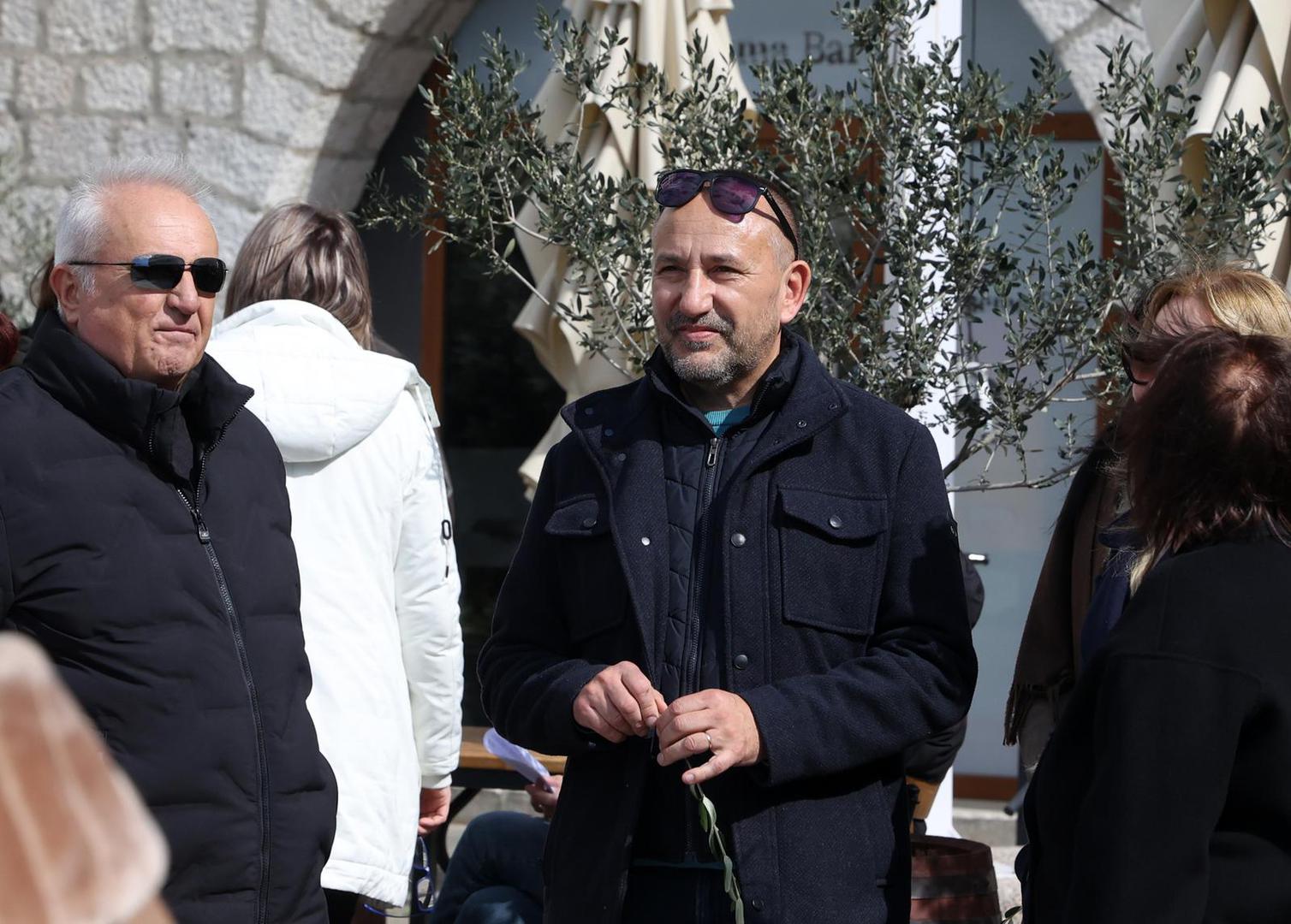 Ulazak Isusa u Jeruzalem, u glavni grad i središte političkoga i religijskoga života židovskog naroda, je temelj blagdana Cvjetnice i predstavlja radostan trenutak u kojem je Isus dočekan s maslinovim i palminim granama, simbolima mira i prihvaćanja, i ta simbolika ostaje središnji motiv Cvjetnice kroz stoljeća. 