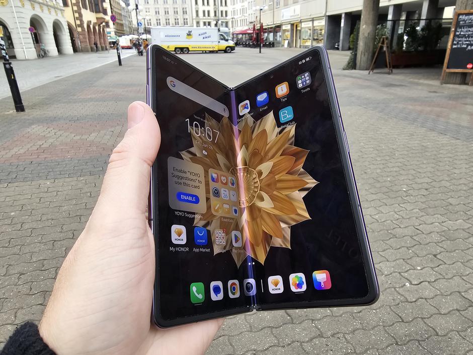 Pametni telefon Honor Magic V2