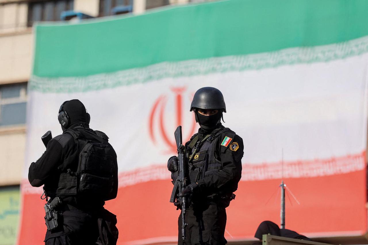 Pro-government rally in Tehran