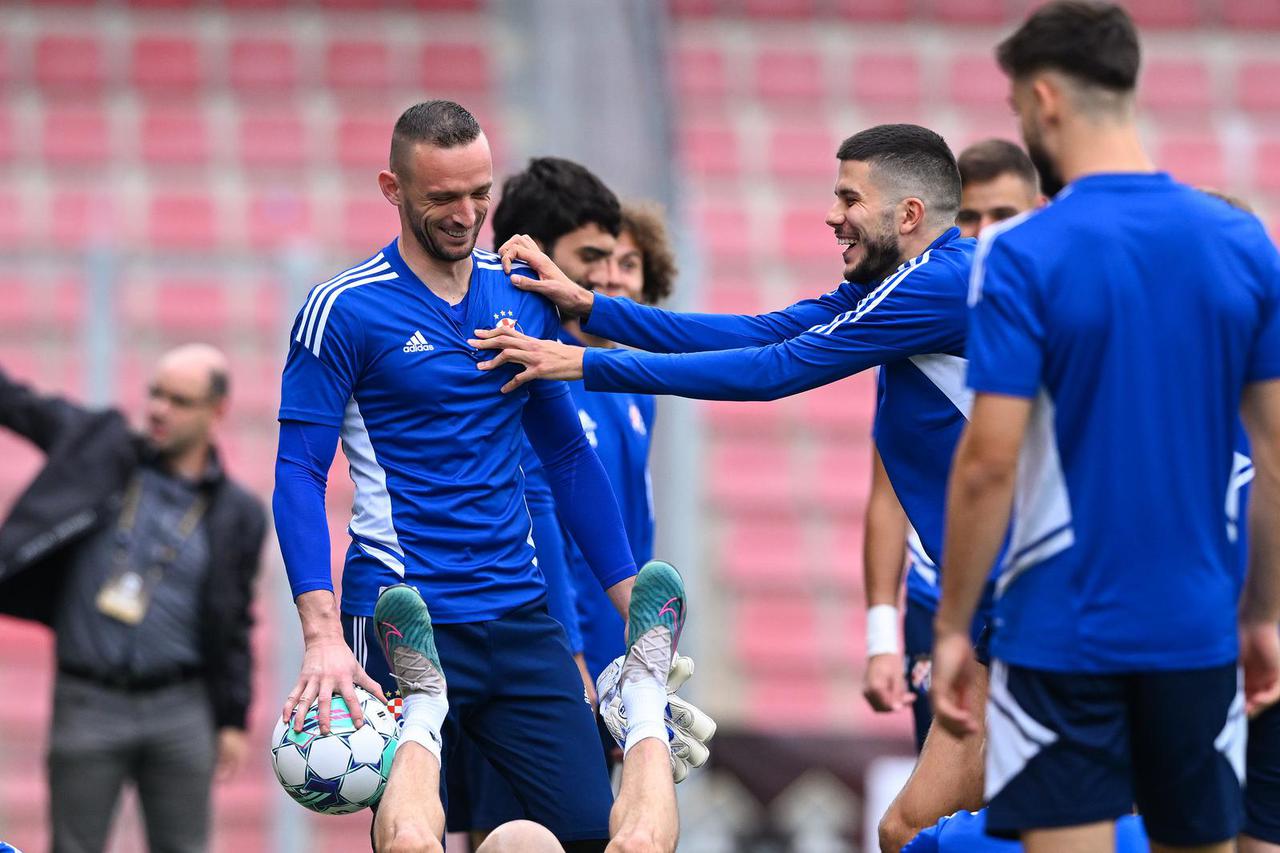 Prag: Trening nogometaša Dinama uoči sutrašnje utakmice protiv Sparte