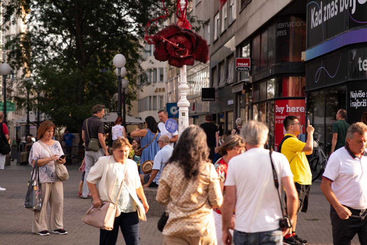 U Zagrebu postavljene brojne instalacije u sklopu projekta Okolo