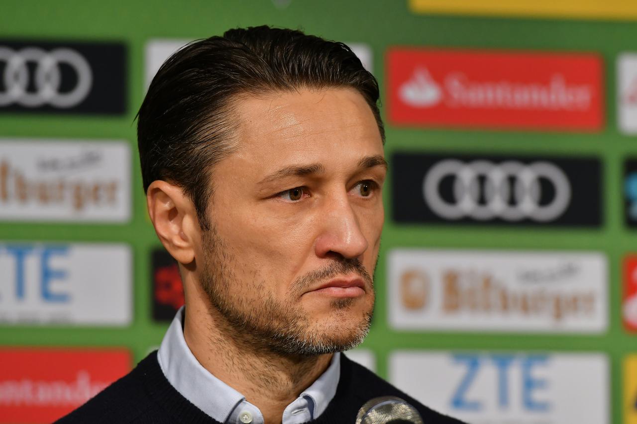 28.10.2016, Borussia-Park, Moenchengladbach, GER, 1.FBL., Bor. Moenchengladb. vs. Eintracht Frankfurt  im Bild / picture shows:  Pressekonferenz nach dem Spiel ein sehr zufriedener Niko Kovac Trainer (Eintracht Frankfurt),    Foto ? nordphoto / Meuter /PI