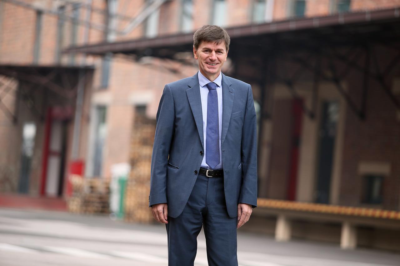 17.09.2014., Zagreb - Josip Budimir, clan Uprave tvornice Franck i gospodarski strateg HSLS-a. 