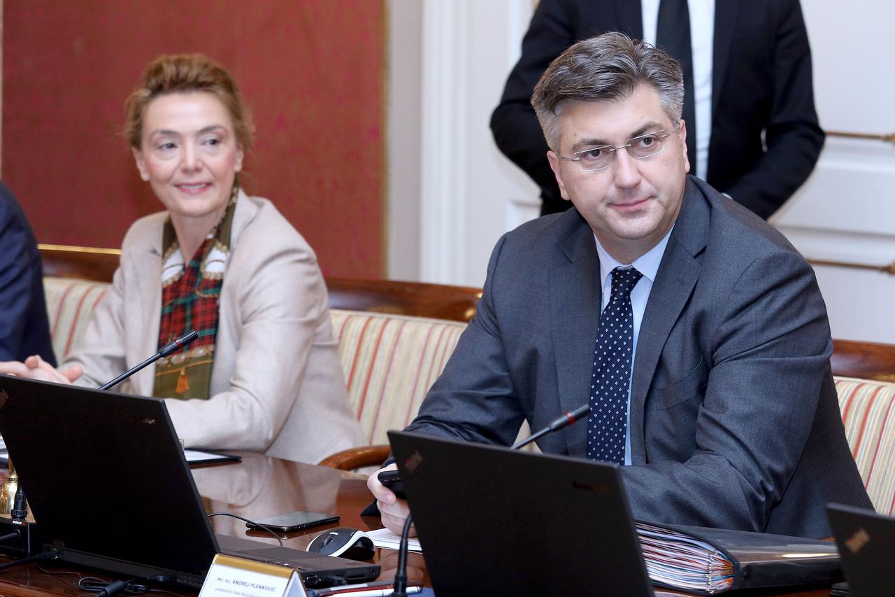 Ministrica vanjskih poslova Marija Pejčinović Burić (lijevo) zatražit će od cijele organizacije da “erga omnis” (prema svima) razjasni što je bit Istanbulske konvencije