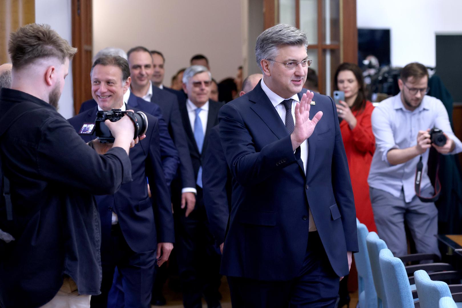 29.03.2024., Zagreb - Predstavnici HDZ-a i oko njega okupljene koalicije predali su danas Drzavnom izbornom povjerenstu kandidacijske liste za parlamentarne izbore 2024.. Photo: Patrik Macek/PIXSELL