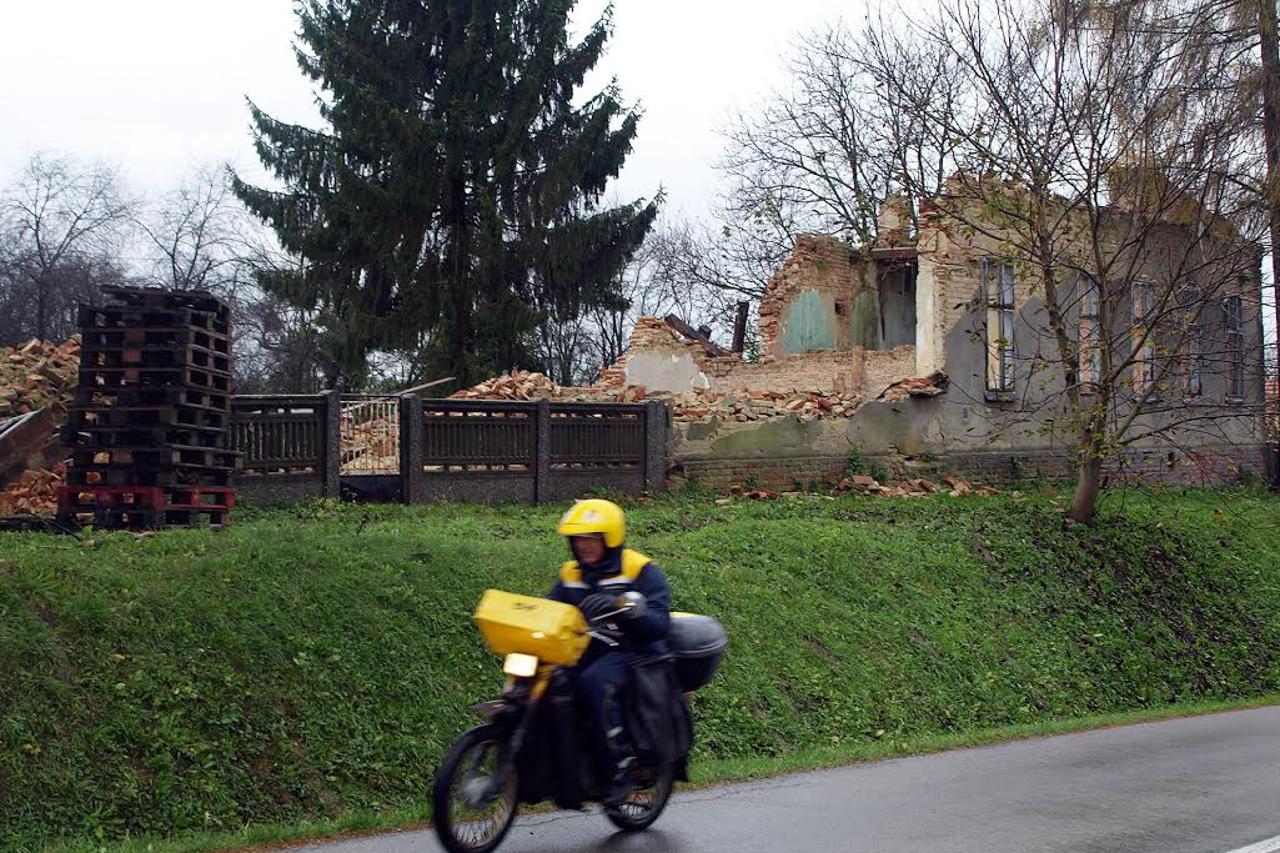 škola