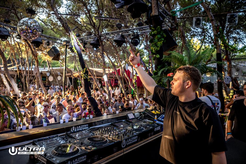 Afrojack osvojio hvarski Carpe Diem