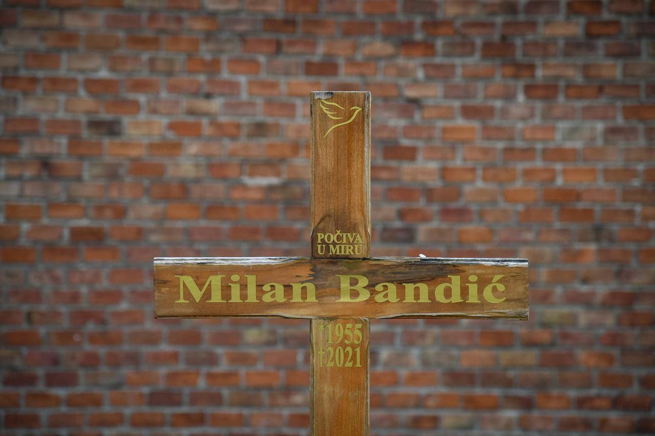 Zagreb: Grob Milana Bandića na Mirogoju
