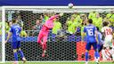Livaković is World-Class, 'Higher Level' Than Other Great Croatian Keepers, Says Expert