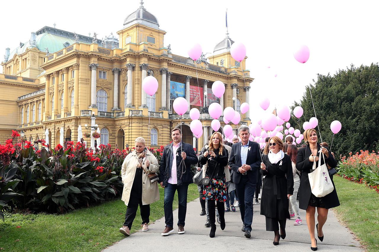 Zagreb: Obilježavanje Dana ružičaste vrpce