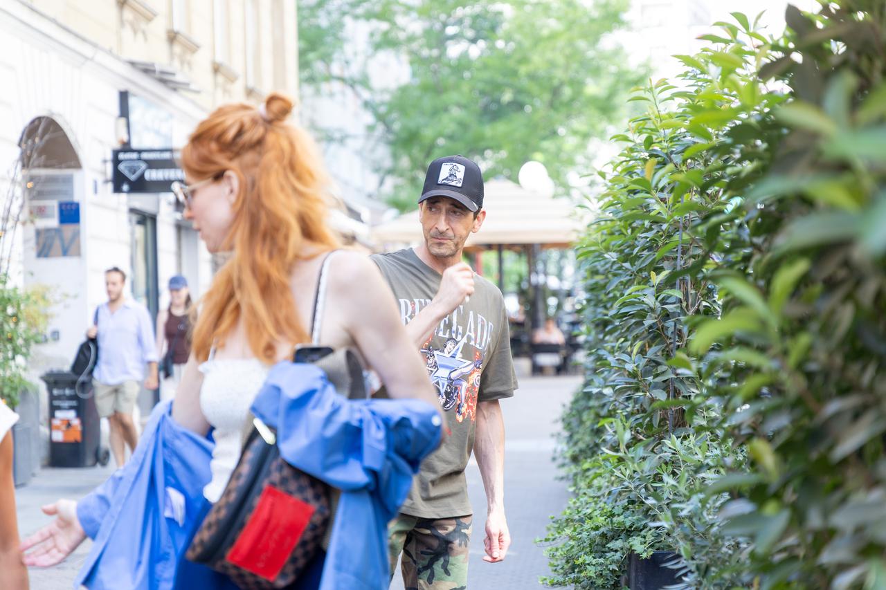 EKSKLUZIVNE FOTOGRAFIJE Zagreb  Adrien Brody  odlazi  s ručka  na snimanje filma Snake Island 