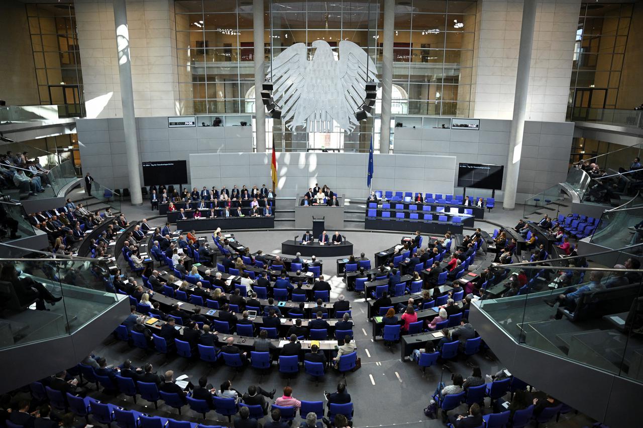 Germany's Merz addresses parliament on upcoming EU summit