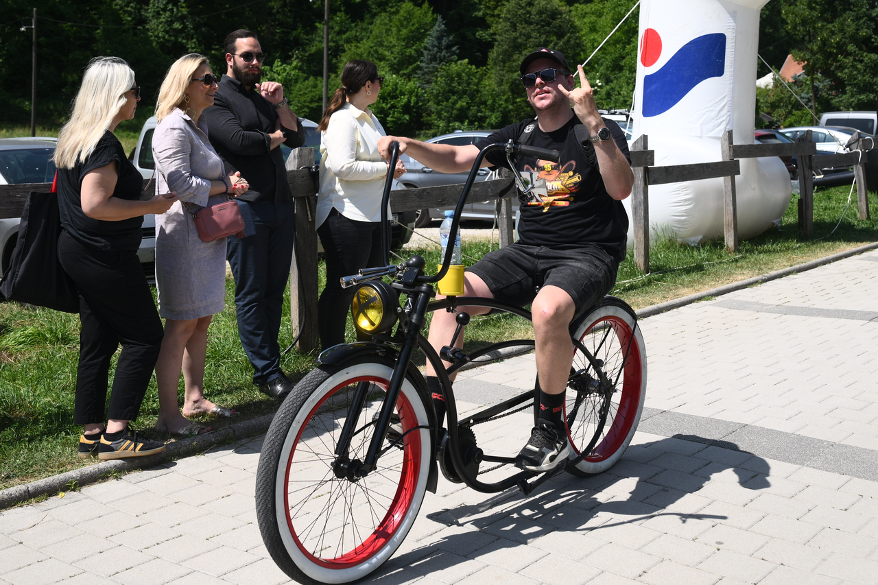 Samobor: Nastup hrvatskog repera Vojka V na Večernjakovoj biciklijadi