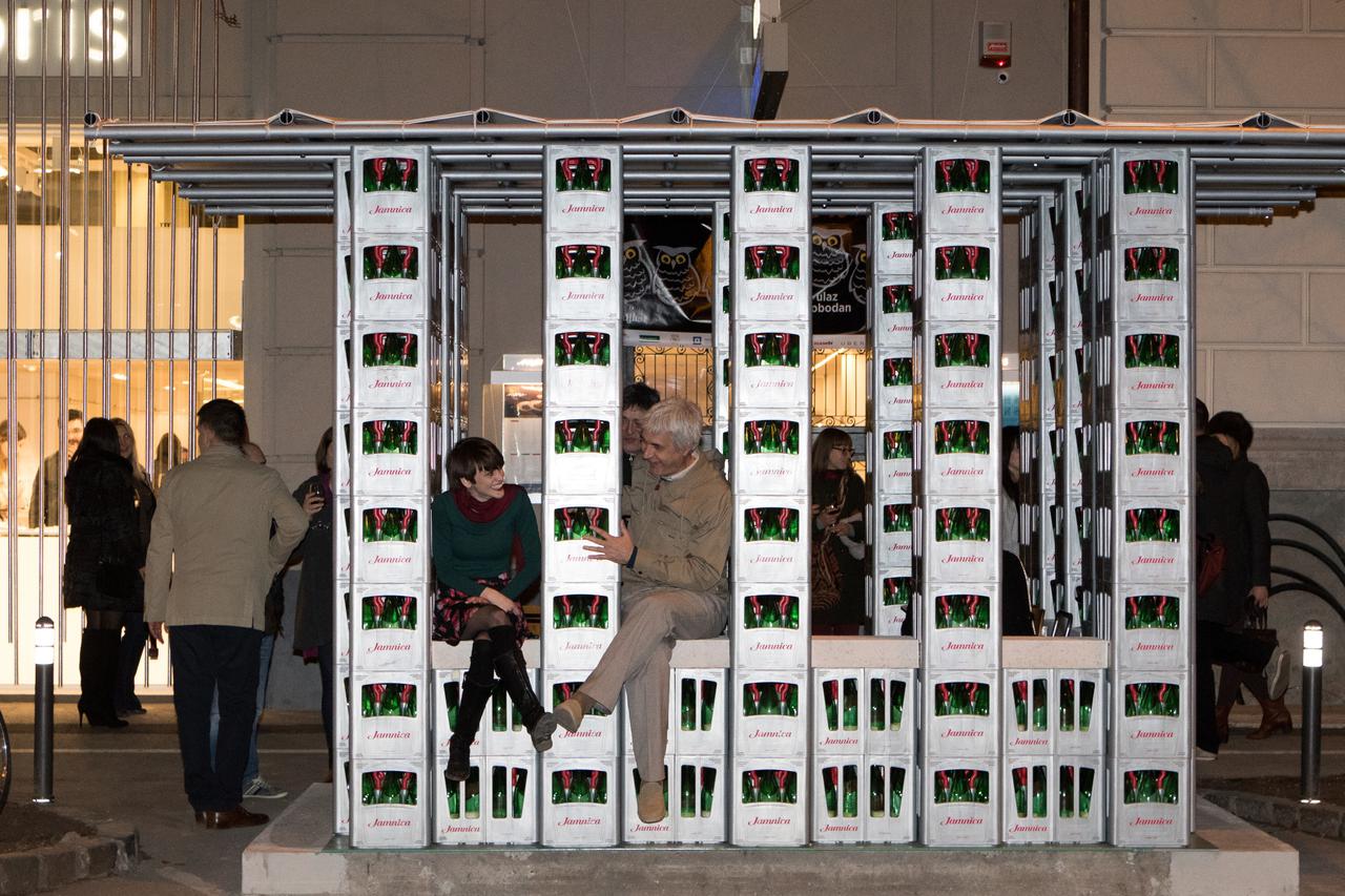 Paviljon od gajbi Jamnice