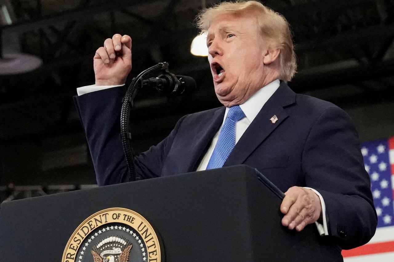 U.S. President Trump visits David S. Mack Center for Training and Intelligence in Garden City