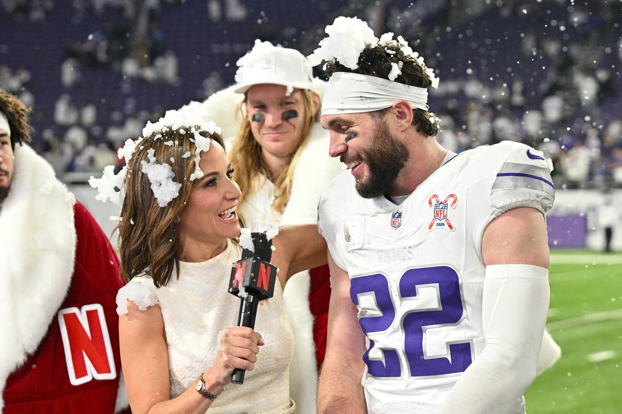 NFL: Detroit Lions at Minnesota Vikings