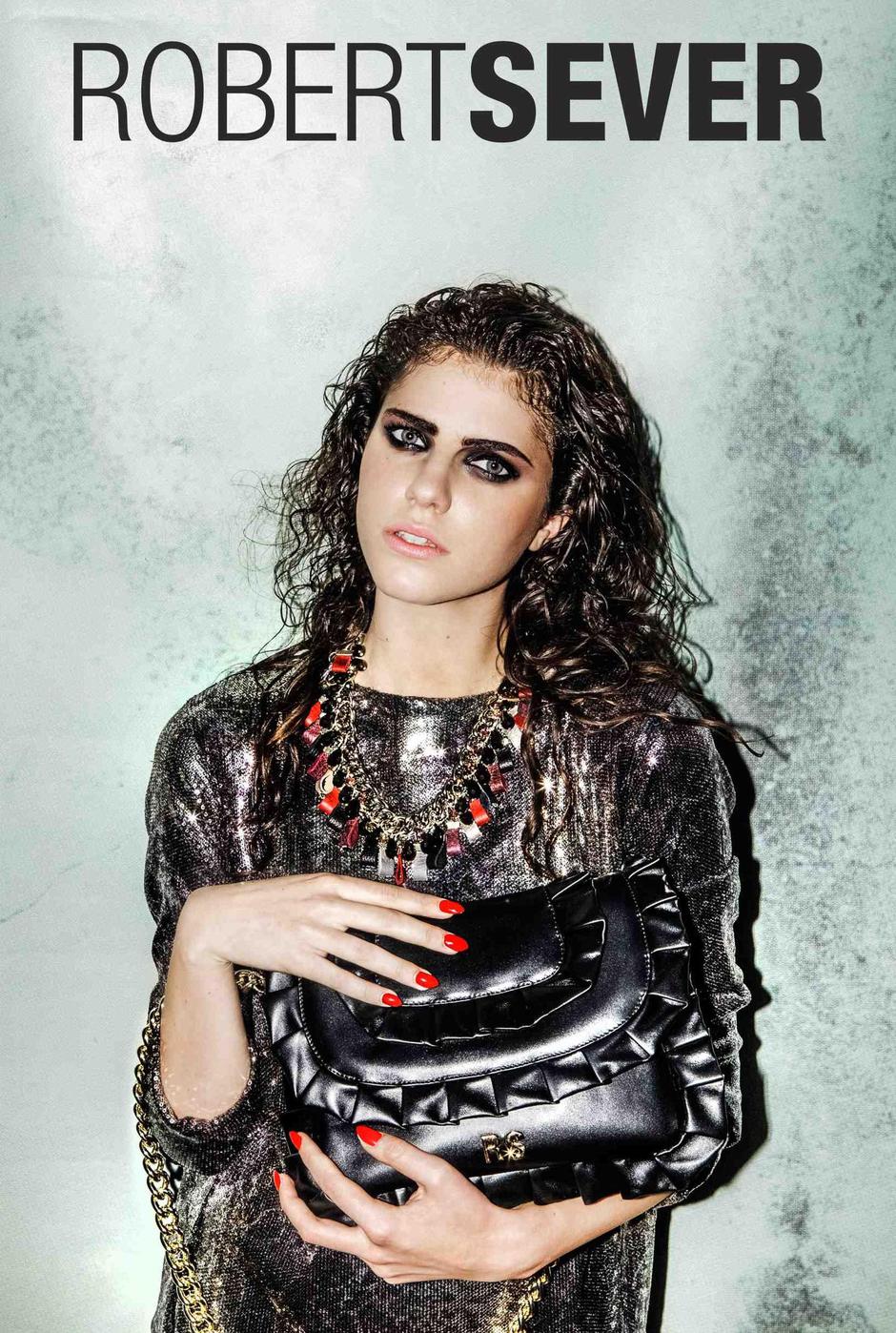 Torba by Robert Sever