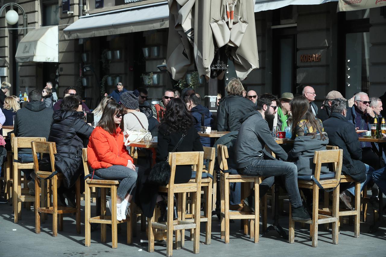 Zagreb: Sunčan i topao dan u središtu grada