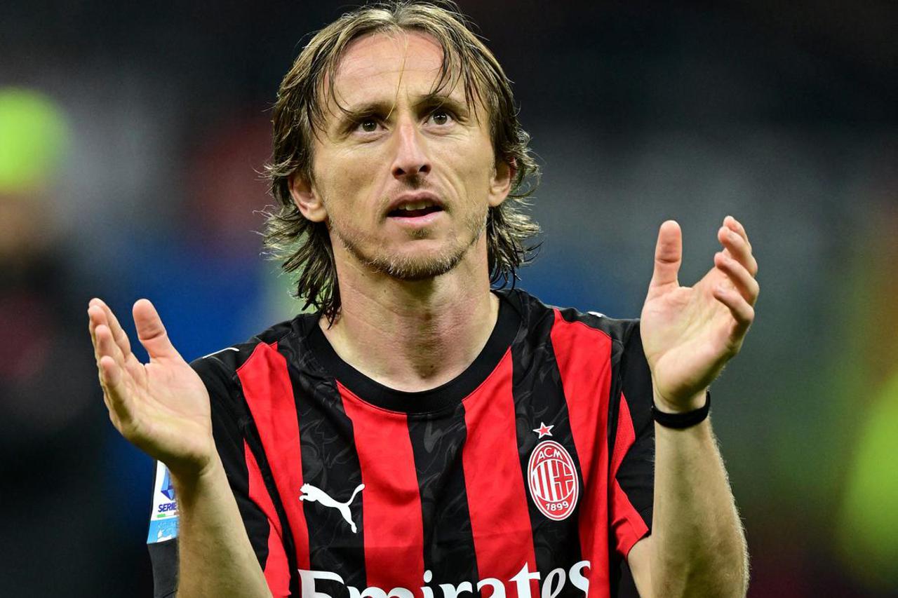 Serie A - AC Milan v AS Roma