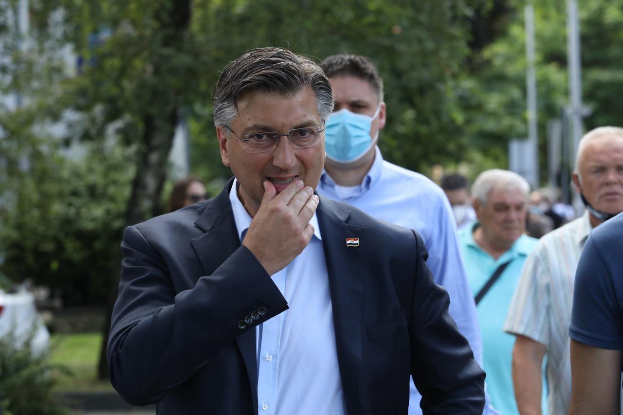 Zagreb: Andrej Plenković dao svoj glas na parlamentarnim izborima