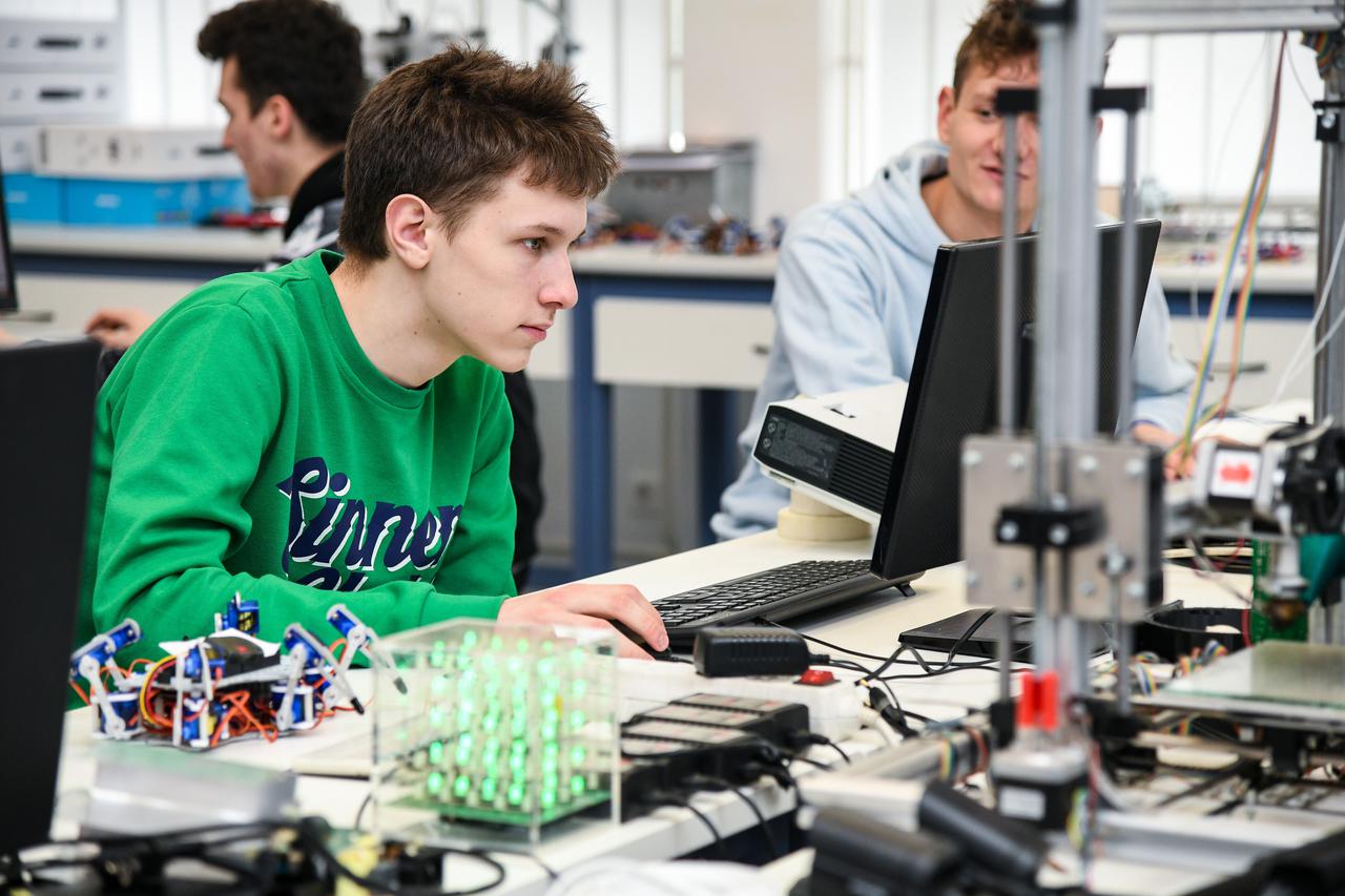 Robotičari i znanstvenici