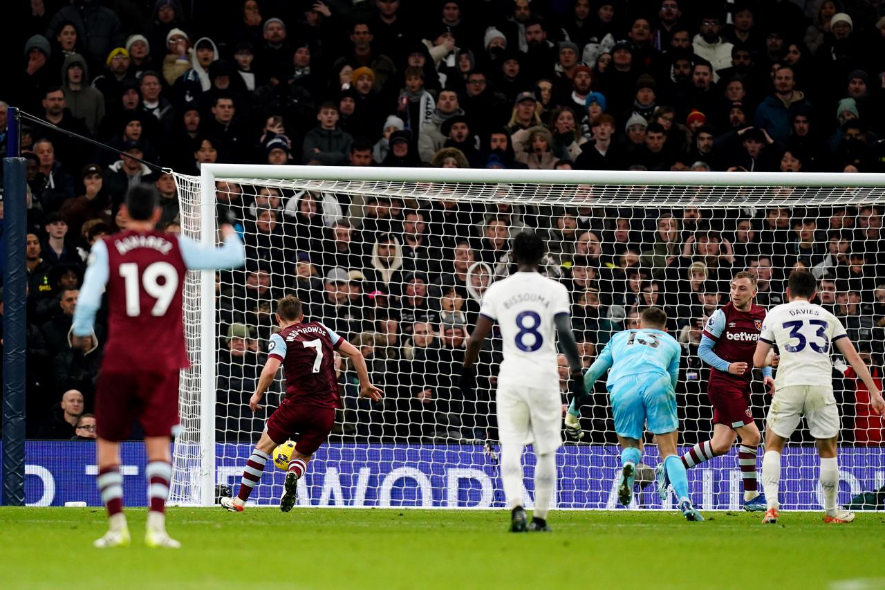 Tottenham Hotspur v West Ham United - Premier League - Tottenham Hotspur Stadium