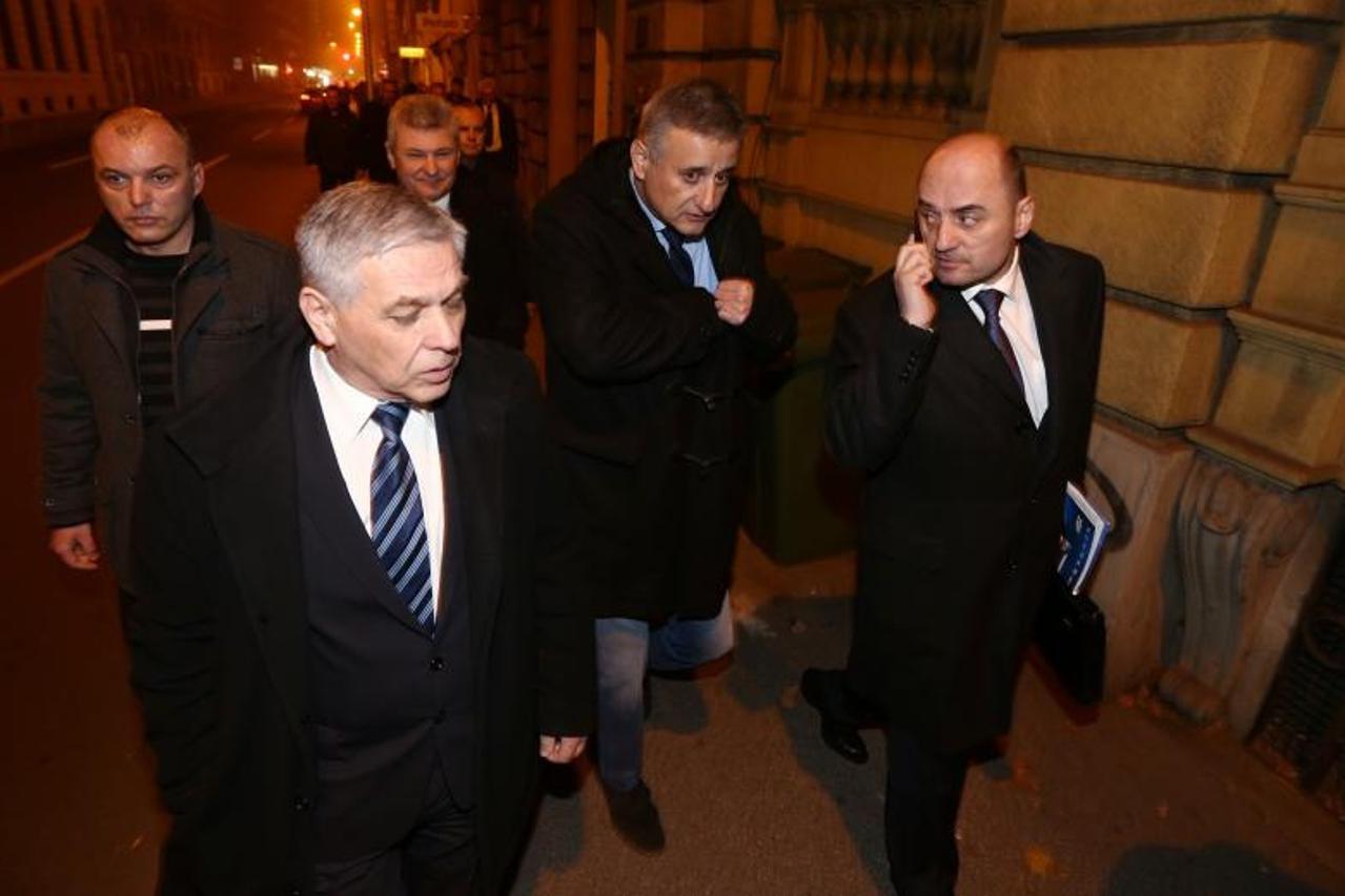 HDZ 