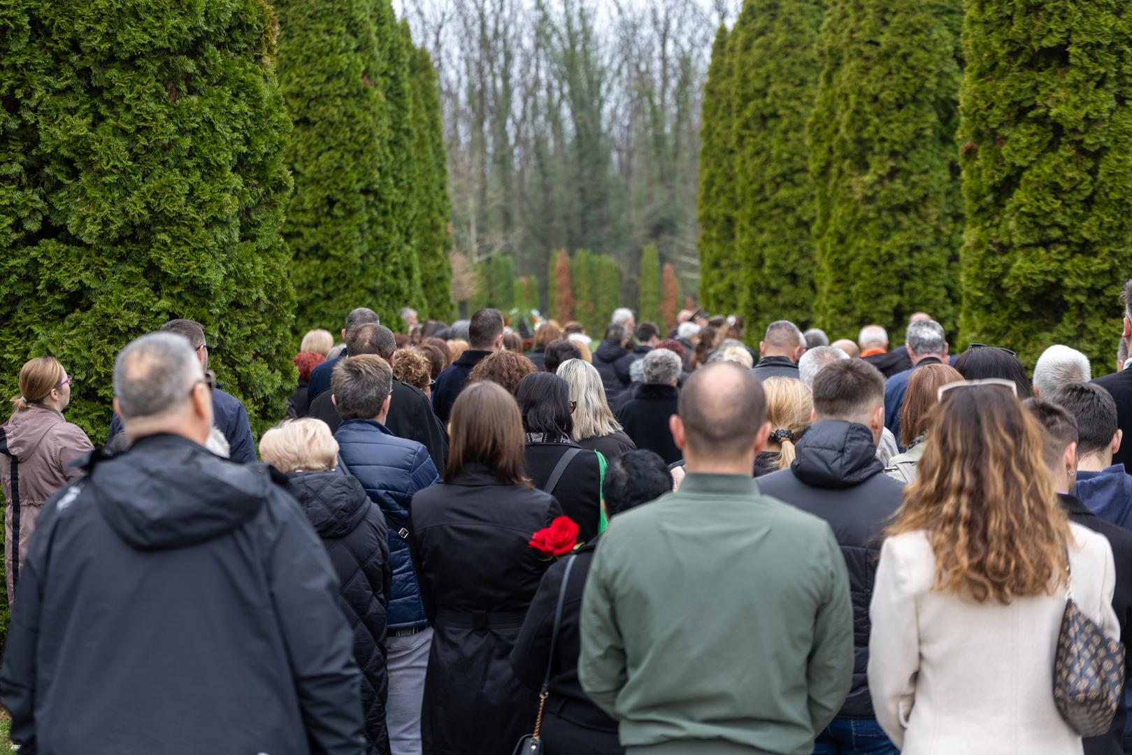 On je bio pripadnik 204. brigade HV-a, a nestao je u studenome 1991. u Vukovaru. Njegovi posmrtni ostaci ekshumirani su iz masovne grobnice na Petrovačkoj doli i identificirani 10. ožujka 2025. u Vukovaru.