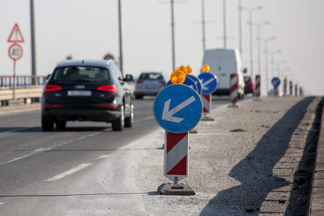 Zagreb: Zatvorena desna traka vijadukta na Jadranskoj aveniji 