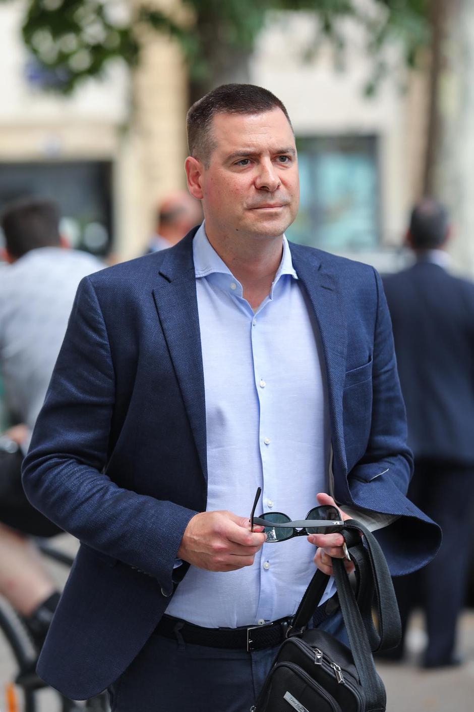 Zagreb: Dolazak na sjednicu šireg Predsjedništva HDZ-a