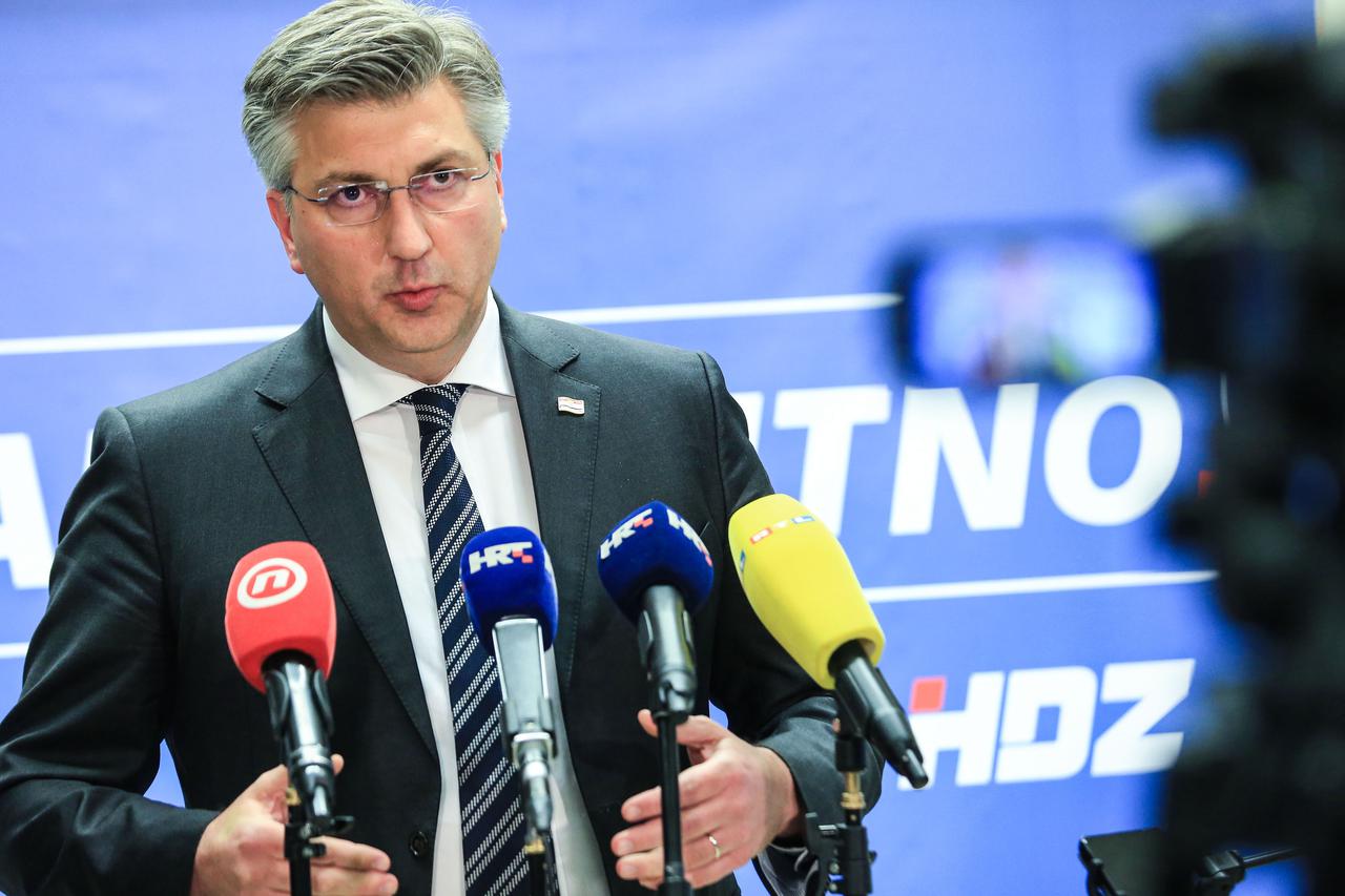 Plenković se obratio medijima nakon sjednice Predsjedništva HDZ-a