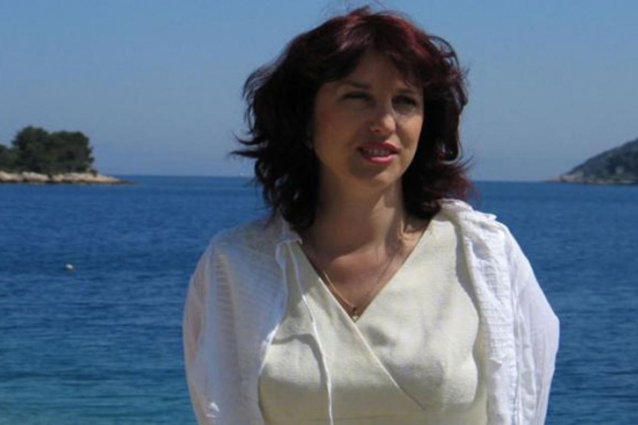 anela_nnn_kul_151112