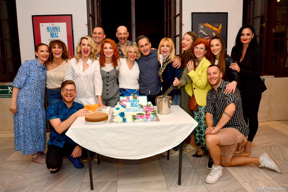 Kazalište Komedija proslavilo 250. izvedbu mjuzikla "Mamma Mia!"
