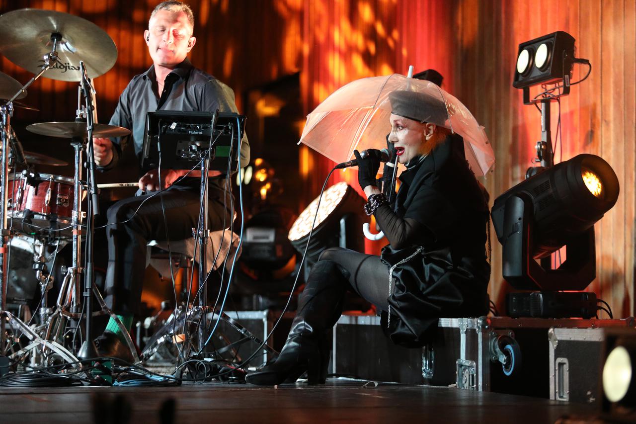 Šibenik: Josipa Lisac održala koncert na tvrđavi svetog Mihovila