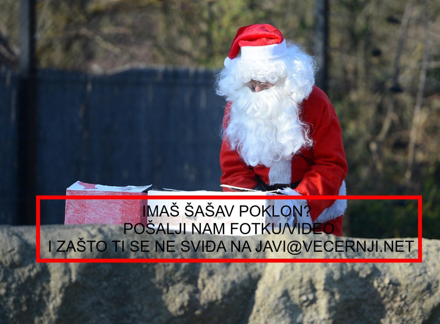 Pošaljite nam fotografiju ili video na javi@vecernji.net zajedno s kratkim opisom od koga ste dobili poklon i zašto vam se ne sviđa. Najzanimljivije i najotkačenije poklone i priče objavit ćemo na našem portalu