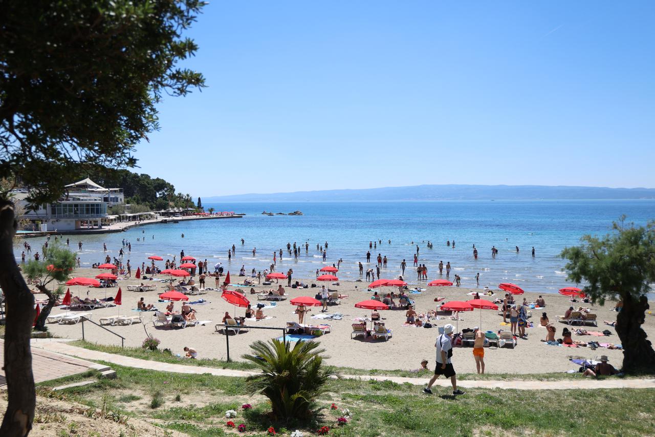 Splitske plaže pune su kupača 